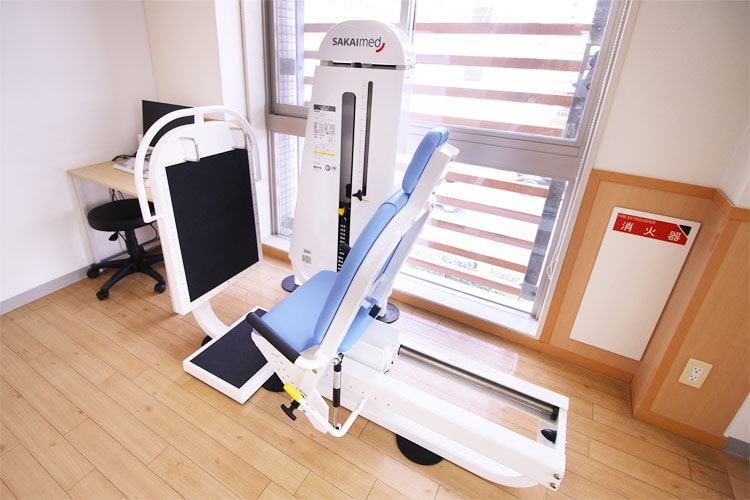 コンパクトレッグプレス